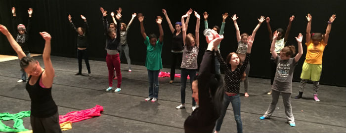 Mosaic students experience Lily Cai Chinese Dance Company at John Michael Kohler Arts Center Thumbnail