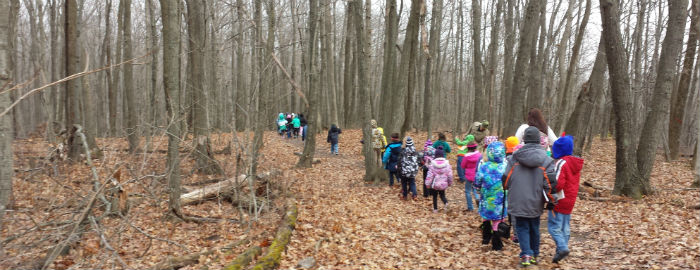 Second and Third Graders Learn About Geography in the Field Header Image